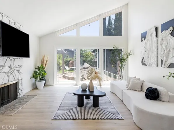 204 Tanforan Ln, Diamond Bar, CA 91765