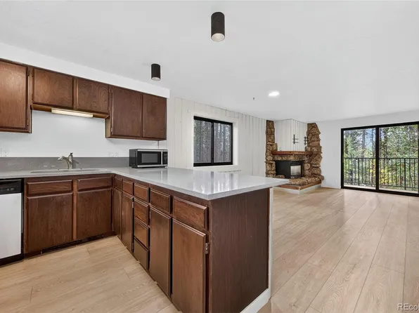 214 GCR 702/Village Dr #17-201, Winter Park, CO 80482