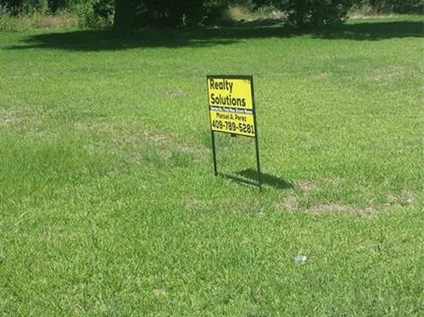 709 1st Ave S, Texas City, TX 77590