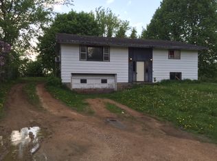 3985 Independence Rd, Maple Plain, MN 55359