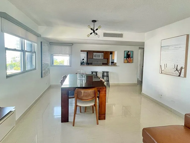 1477 Avenue Ashford Torre Del Mnr #706 — Photo 9