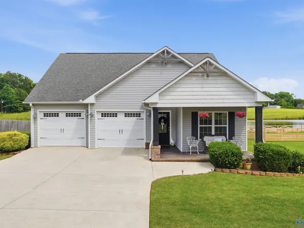 2792 Cathedral Caverns Hwy, Grant, AL 35747
