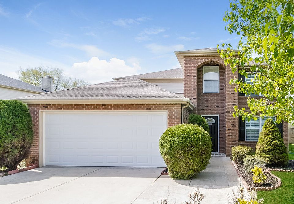 1st image of 2164 Spring Hill Cir