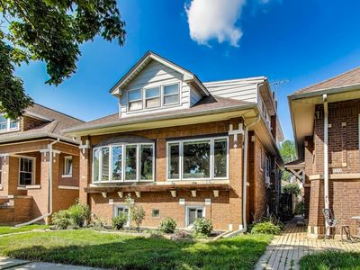 5262 N Lind Ave, Chicago, IL, 60630