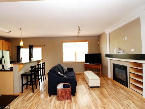 14343 Brookmere Blvd NW, Prior Lake, MN 55372