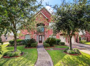 1606 Highland Glen Ln, Pearland, TX 77581