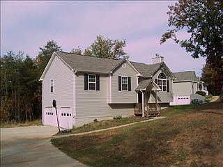 2nd image of 330 Beaver Ridge Rd