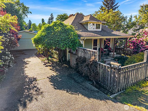 2nd image of 1517 Fairview Street
