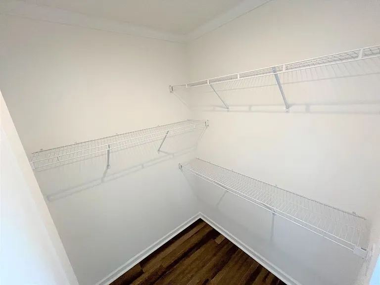5620 Woodford St #5620E — Photo 17