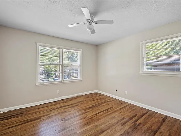 190 Opal Dr — Photo 10