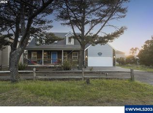 34380 Cape Kiwanda Dr, Pacific City, OR