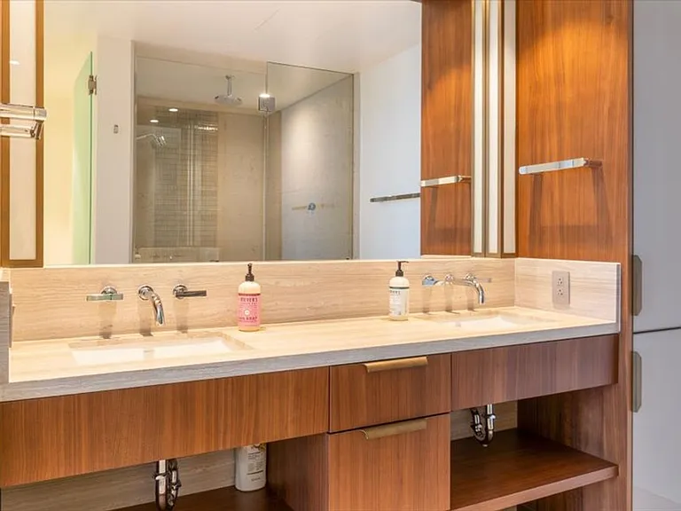 1100 Ala Moana Blvd #1401 — Photo 17