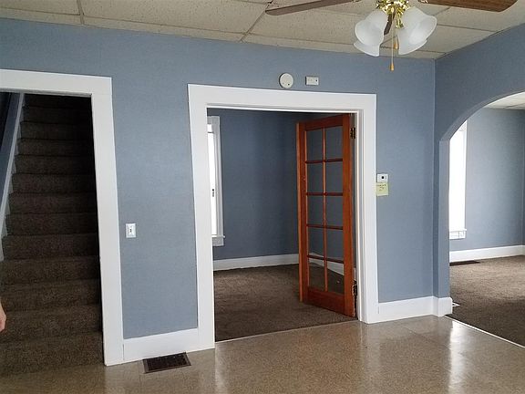 3rd image of 308 N Day Ave