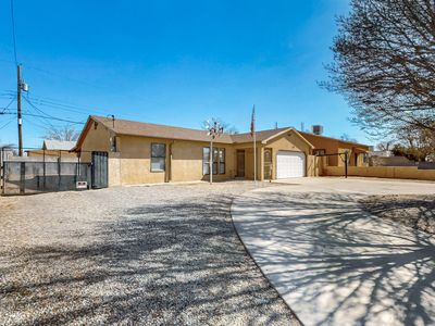 418 59th St NW, Albuquerque, NM, 87105