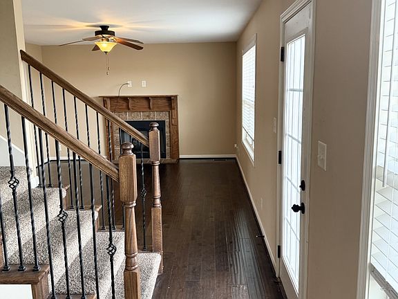 2nd image of 1035 Dwight Eisenhower Way