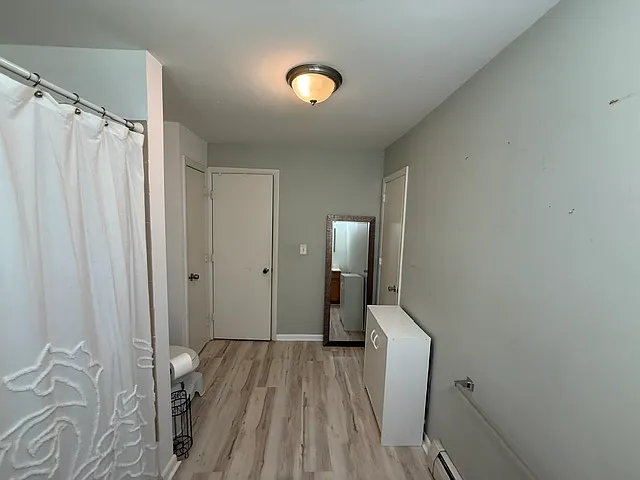 3 bed, $1,900 — Photo 4