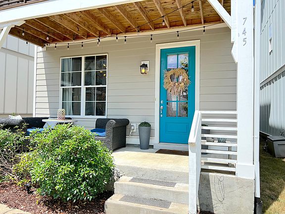 2nd image of 745 Cottage Park Dr