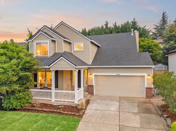 14955 SE Stanhope Rd, Clackamas, OR 97015