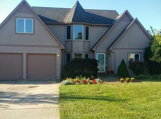 1309 Cedar Ridge Cir, Raymore, MO 64083