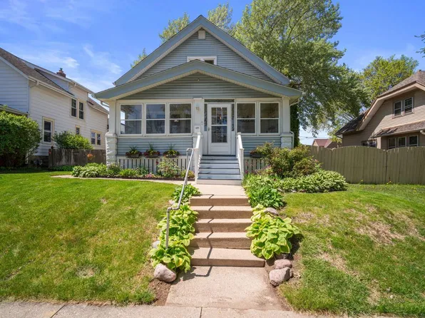 1557 South 78th STREET, West Allis, WI 53214