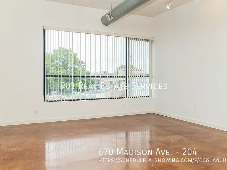670 Madison Ave #204 — Photo 2