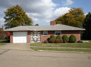 128 Scenic Rd, Weirton, WV 26062