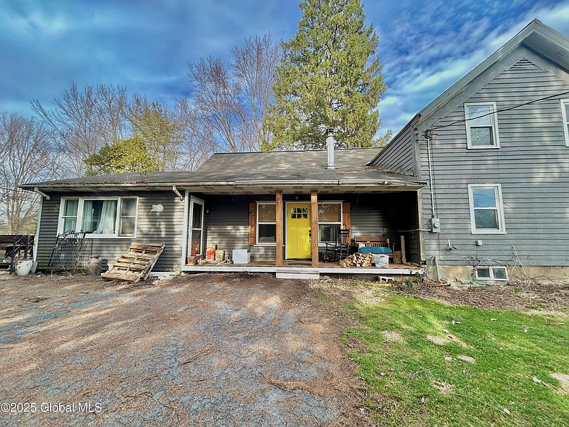4th image of 2221 Hickory Hill Road