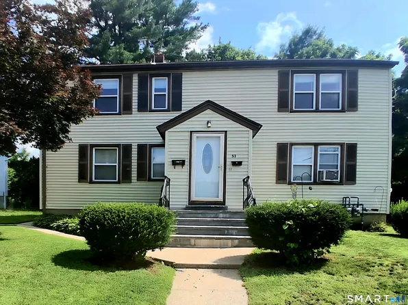53 Le Clair Ct, Naugatuck, CT 06770