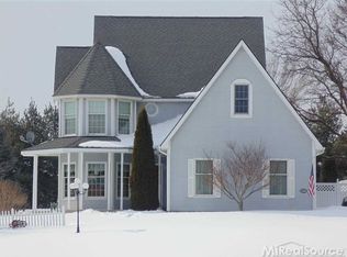 74483 Dequindre Rd, Leonard, MI 48367