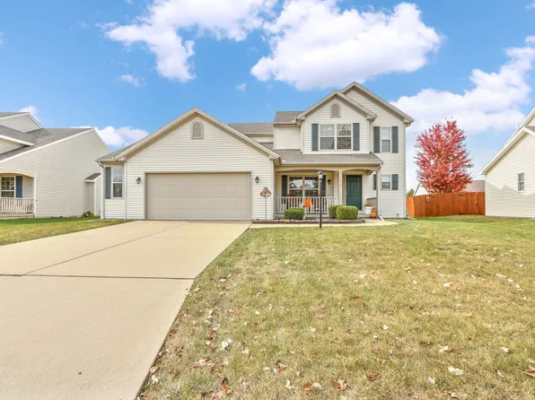 815 Trailway Dr, Champaign, IL 61822