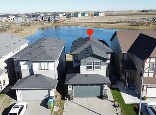 32 W Cornerbrook Cmn NE, Calgary, AB T3N1M2