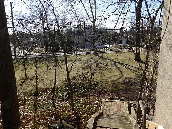 Large flat lawn for recreational use