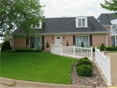 2353 Coventry Park, Dubuque, IA, 52001