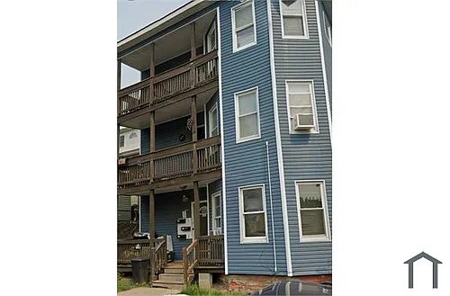 111 Dorchester St Photo 1
