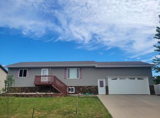 920 15th Ave SW, Aberdeen City, SD 57401