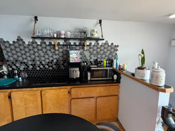 61 Wilson Ave Ste 4, Newark, NJ 07105