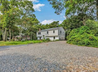 324 Bishops Ter, Hyannis, MA 02601