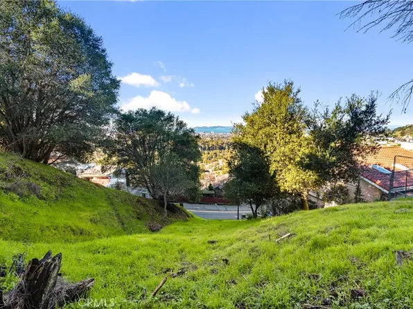 10040 Broadway Ter #9, Oakland, CA 94611