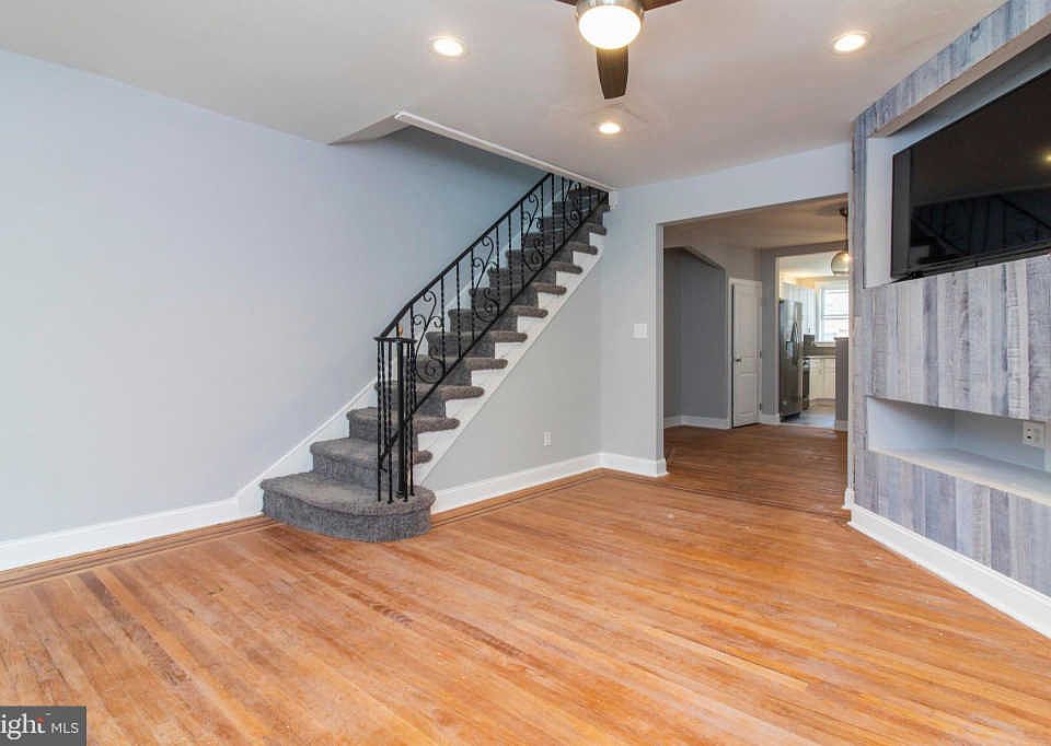 1st image of 6513 N Bouvier St