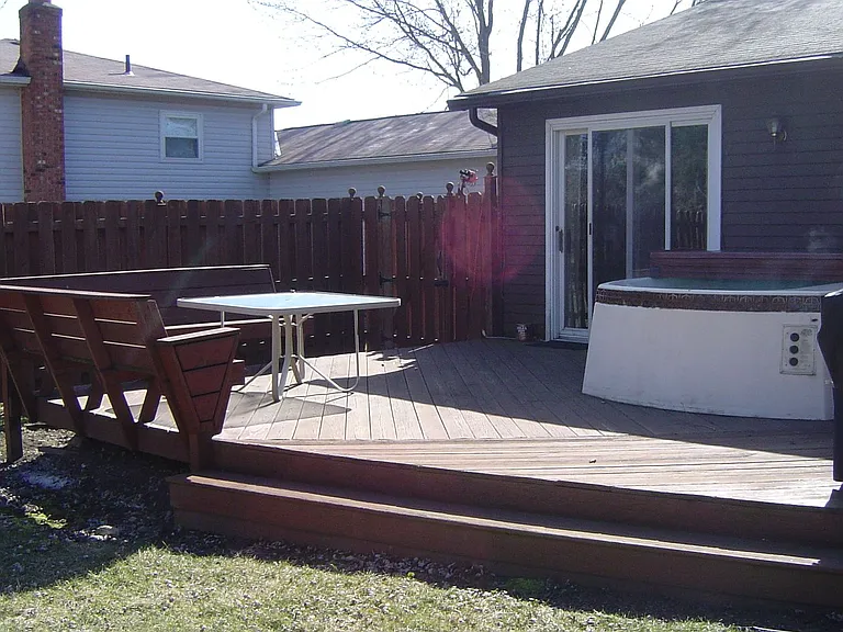 1852 Queensbridge Dr — Photo 8