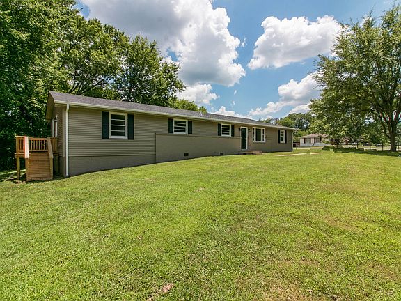 2nd image of 803 Country Club Dr