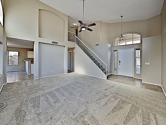 3rd image of 305 W Calle Monte Vista