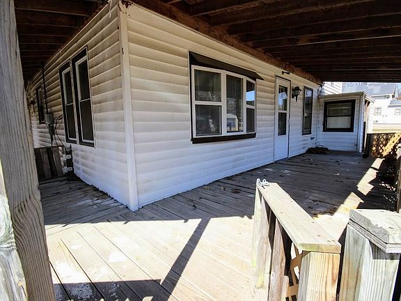 2nd image of 2932 Coleman Ave