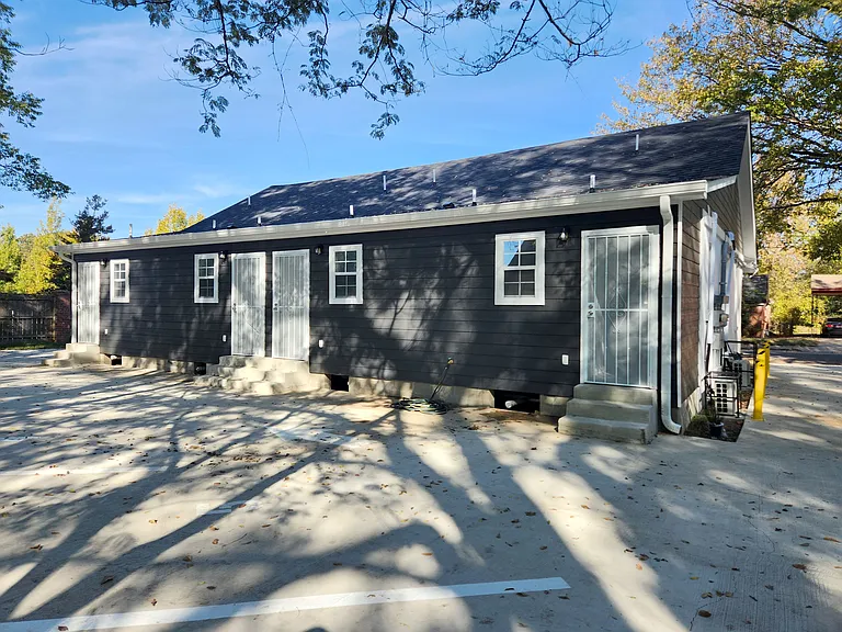 1379 Kimball Ave #MAIN — Photo 7