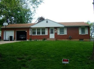 10400 E 33rd Ter S, Independence, MO 64052