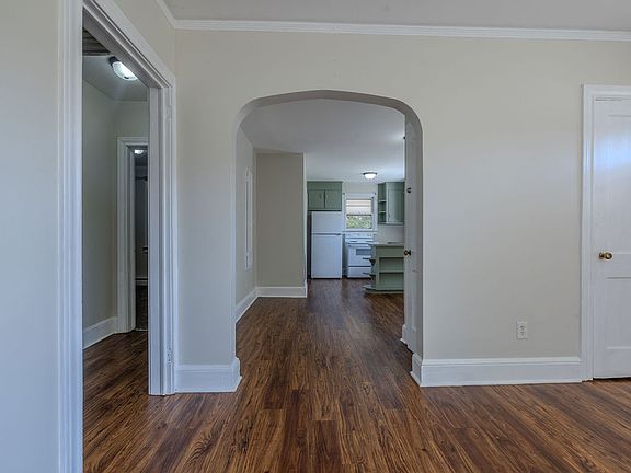 2nd image of 1A Callahan Ave