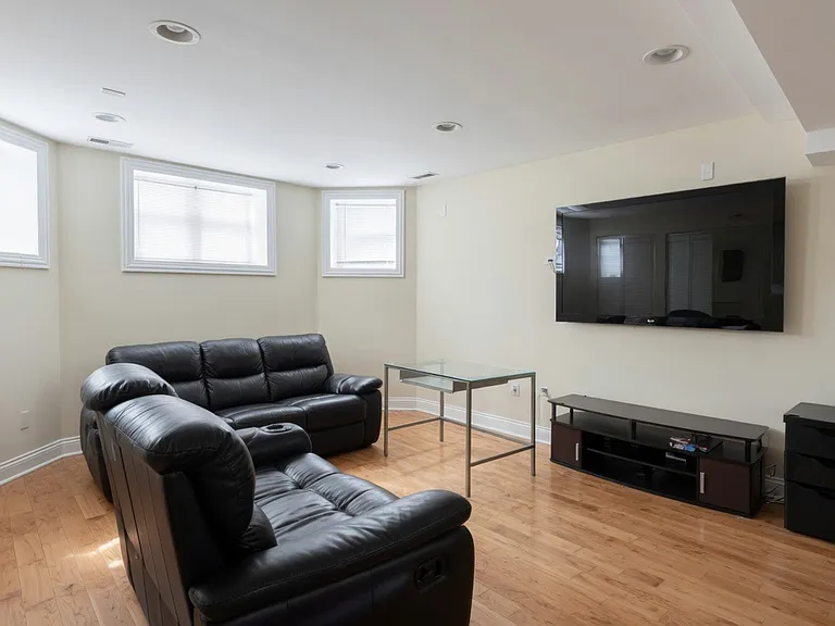 4019 N Central Park Ave #1S — Photo 8