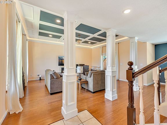 3rd image of 36468 River Point Dr