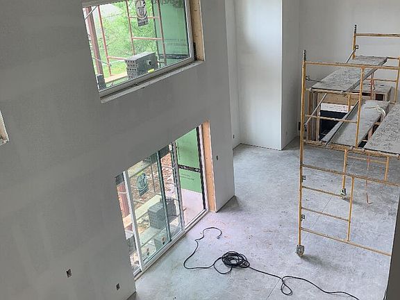 5th image of 3256 W Bluffview Street