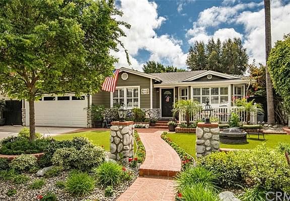 2nd image of 5106 Sharynne Ln